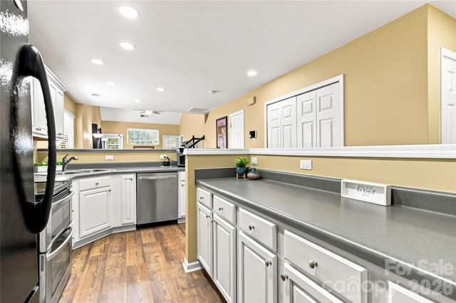 4829 Grier Farm Lane, Charlotte, NC 28270