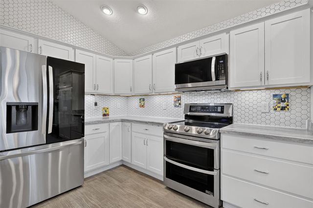 11387 ZIMMERMAN PATH, Oxford, FL 34484