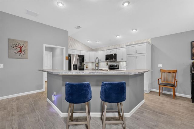 11387 ZIMMERMAN PATH, Oxford, FL 34484