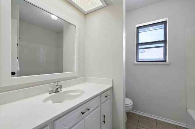 2613 New Bedford Court, Bedford, TX 76022