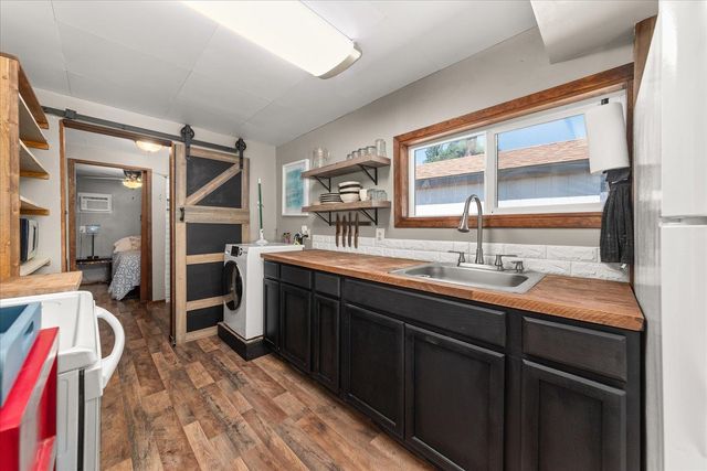 33815 S Caramel Ln, Cheney, WA 99004