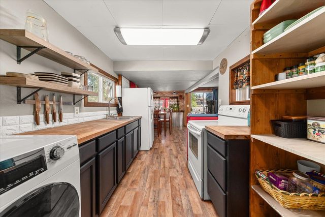 33815 S Caramel Ln, Cheney, WA 99004