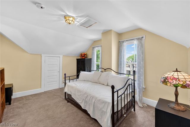 713 W Oak Street, Orrville, OH 44667