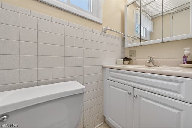 713 W Oak Street, Orrville, OH 44667