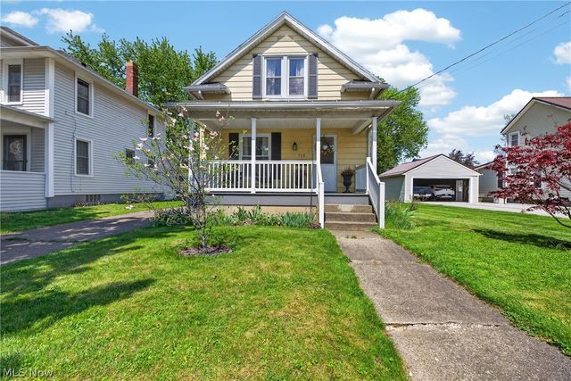 713 W Oak Street, Orrville, OH 44667
