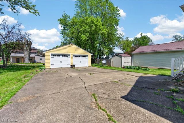 713 W Oak Street, Orrville, OH 44667