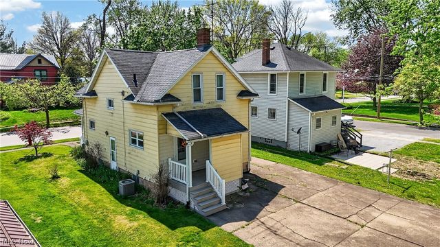 713 W Oak Street, Orrville, OH 44667