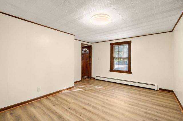 32 Elm Street, Hudson, MA 01749