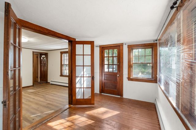 32 Elm Street, Hudson, MA 01749