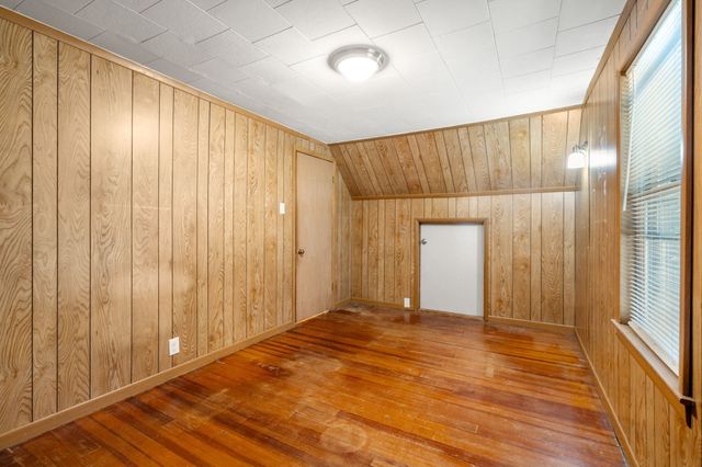 32 Elm Street, Hudson, MA 01749