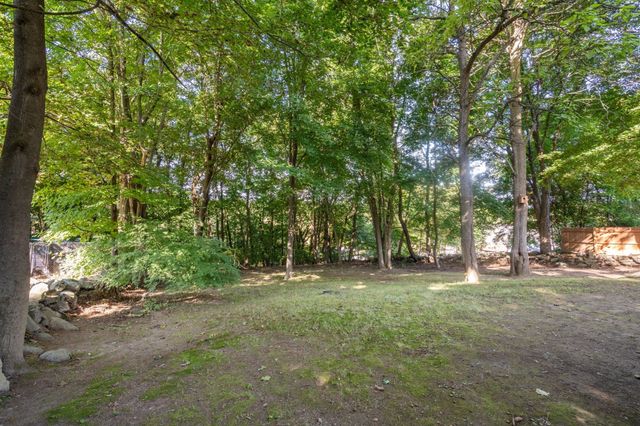 32 Elm Street, Hudson, MA 01749