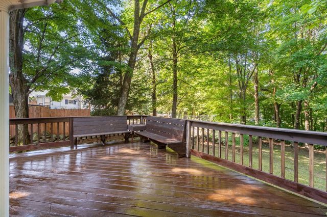 32 Elm Street, Hudson, MA 01749