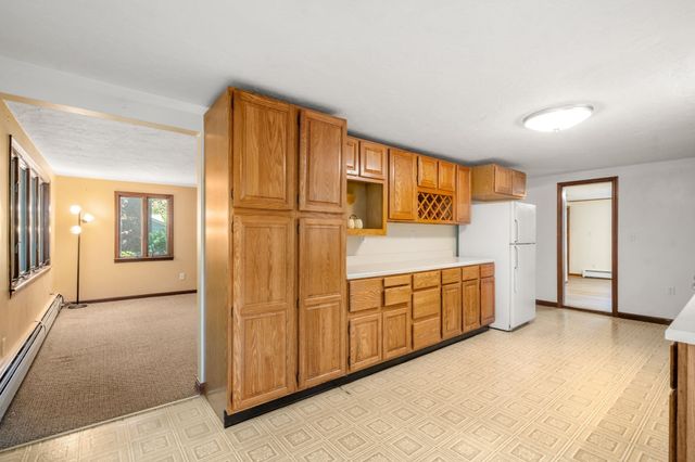32 Elm Street, Hudson, MA 01749