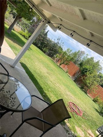 1142 Country Club Lane, Corona, CA 92878