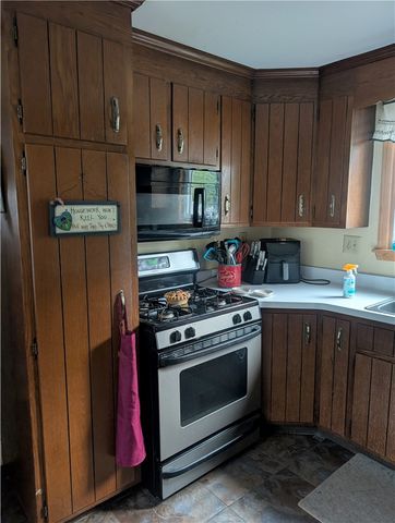 8133 State Street, Royalton, NY 14067