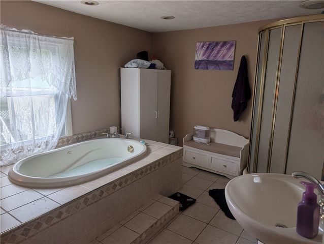 8133 State Street, Royalton, NY 14067