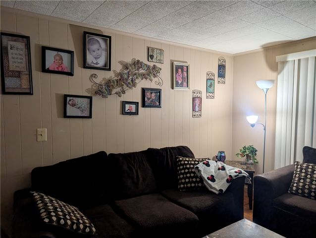 8133 State Street, Royalton, NY 14067
