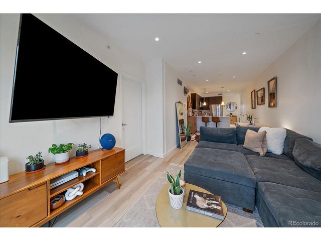 7357 W Grandview Ave 202, Arvada, CO 80002