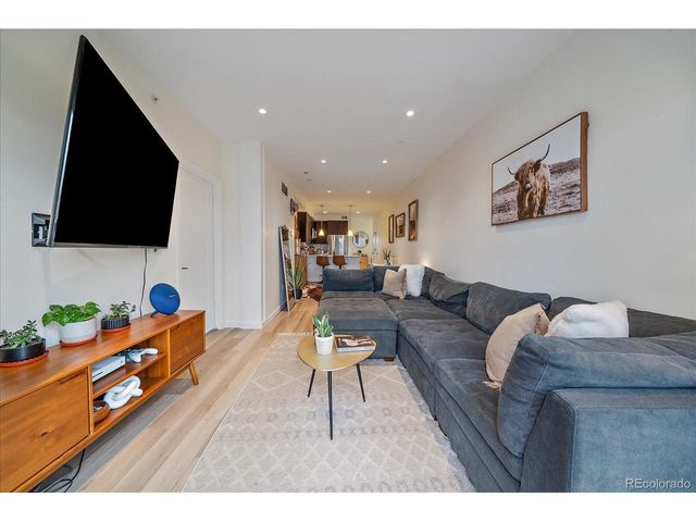7357 W Grandview Ave 202, Arvada, CO 80002