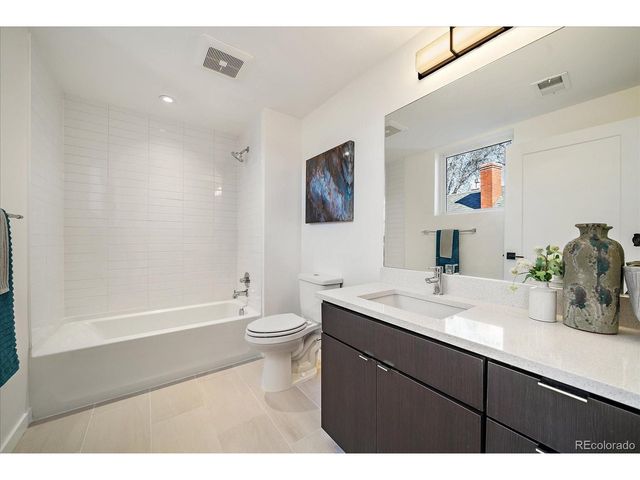 7357 W Grandview Ave 202, Arvada, CO 80002