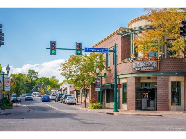 7357 W Grandview Ave 202, Arvada, CO 80002