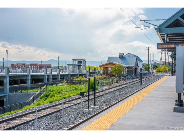 7357 W Grandview Ave 202, Arvada, CO 80002