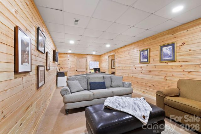 344 Wolf Trail, Lake Lure, NC 28746