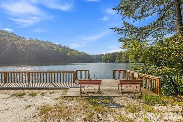 344 Wolf Trail, Lake Lure, NC 28746