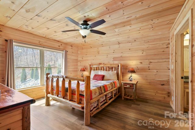 344 Wolf Trail, Lake Lure, NC 28746