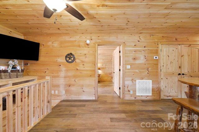 344 Wolf Trail, Lake Lure, NC 28746