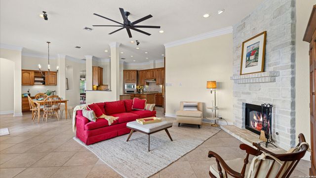 216 Lone Mtn, New Braunfels, TX 78132