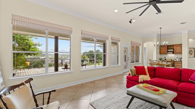 216 Lone Mtn, New Braunfels, TX 78132