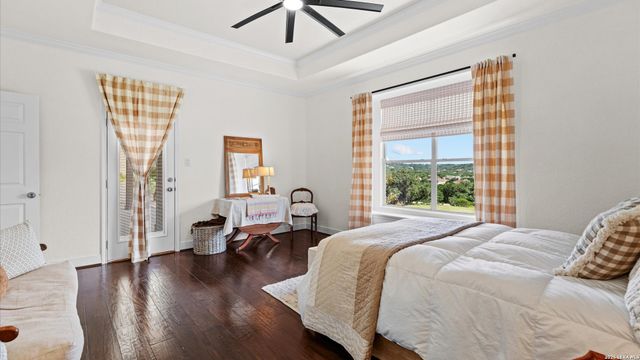 216 Lone Mtn, New Braunfels, TX 78132