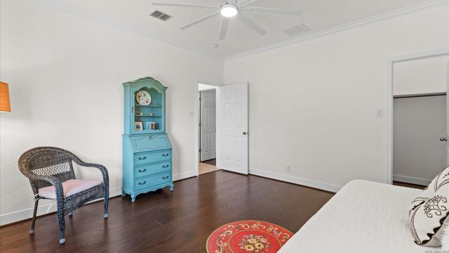 216 Lone Mtn, New Braunfels, TX 78132