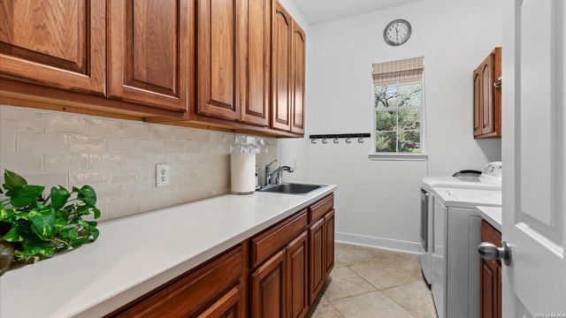 216 Lone Mtn, New Braunfels, TX 78132