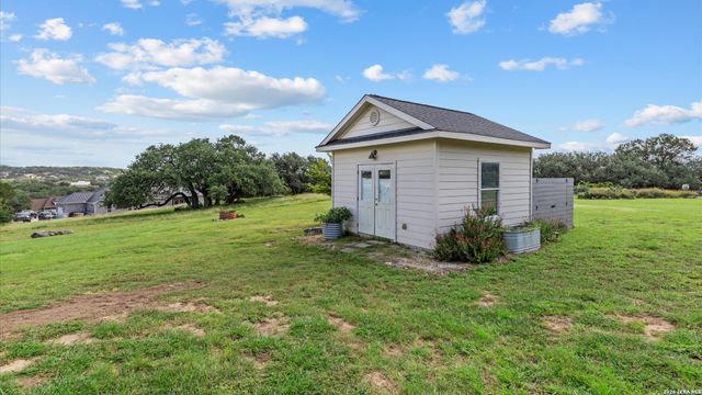 216 Lone Mtn, New Braunfels, TX 78132
