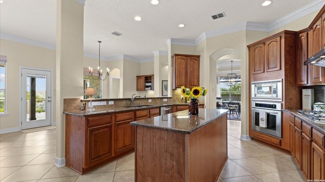 216 Lone Mtn, New Braunfels, TX 78132