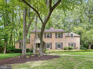 3207 COACHMAN RD, Wilmington, DE 19803