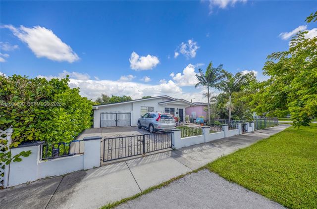 1515 NW 33rd Avenue, Miami, FL 33125
