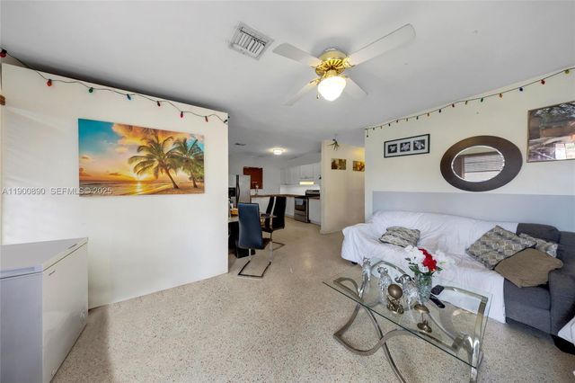 1515 NW 33rd Avenue, Miami, FL 33125