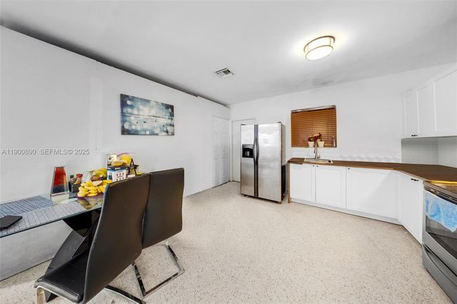 1515 NW 33rd Avenue, Miami, FL 33125