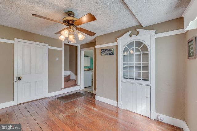 77 MARY STREET, Bordentown, NJ 08505