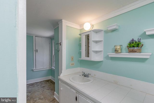77 MARY STREET, Bordentown, NJ 08505