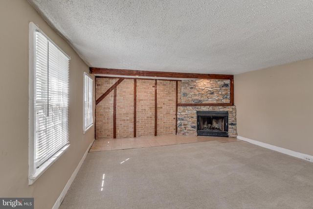 77 MARY STREET, Bordentown, NJ 08505