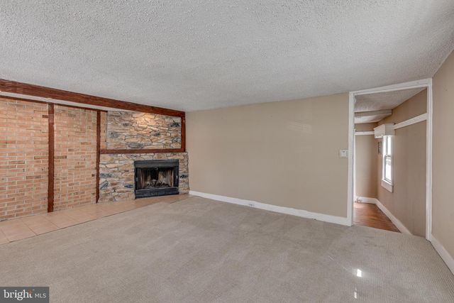 77 MARY STREET, Bordentown, NJ 08505