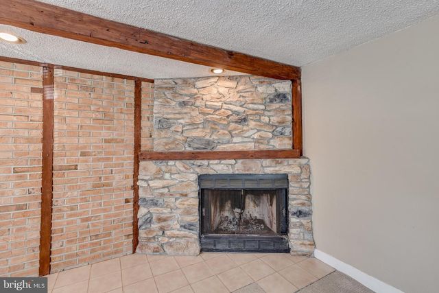 77 MARY STREET, Bordentown, NJ 08505