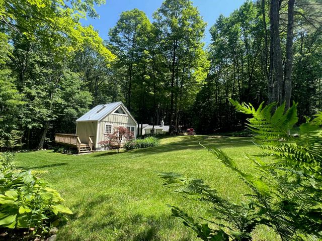 1171 Wickopee Hill, Dummerston, VT 05301