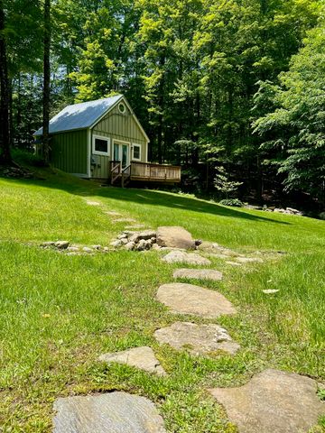 1171 Wickopee Hill, Dummerston, VT 05301