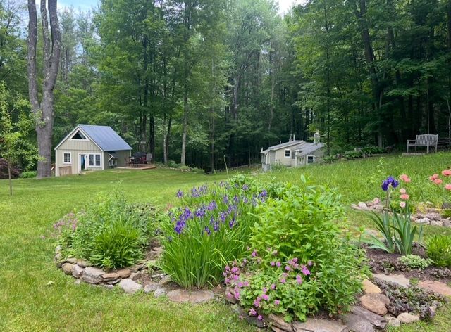 1171 Wickopee Hill, Dummerston, VT 05301