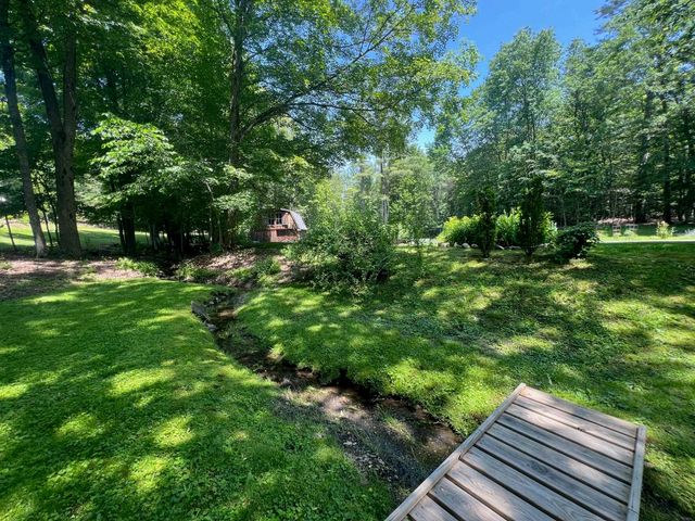 1171 Wickopee Hill, Dummerston, VT 05301